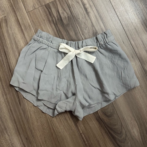 Aritzia Wilfred Montrouge Shorts - Picture 4 of 7